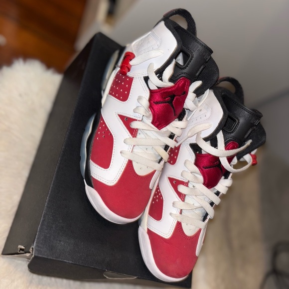 Air Jordan 6 Retro GS 'Carmine' - Picture 2 of 3